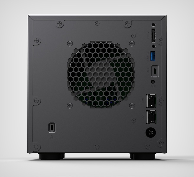 Zdjęcie produktu: Serwer NETGEAR ReadyNas 426 RN426E4-100NES