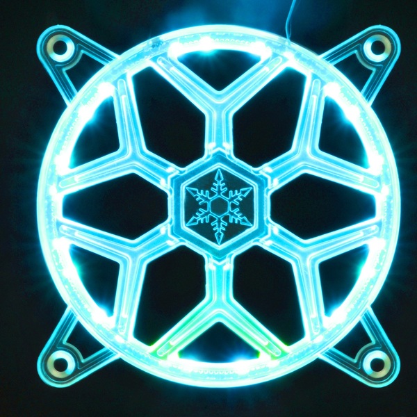 Zdjęcie produktu: Grill na wentylator SilverStone SST-FG141 140mm, pasek LED RGB, 28 diód