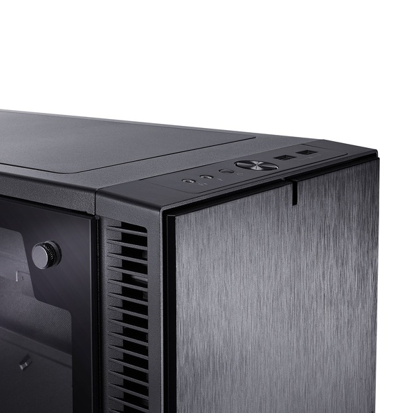 Zdjęcie produktu: Obudowa do komputera Fractal Design Define C TG Black Tempered Window (FD-CA-DEF-C-BK-TG)