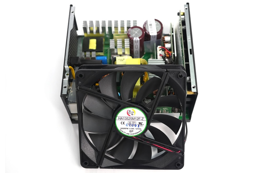 Zdjęcie produktu: Zasilacz Seasonic PRIME Ultra Titanium 750W (SSR-750TR) 80Plus Titanium