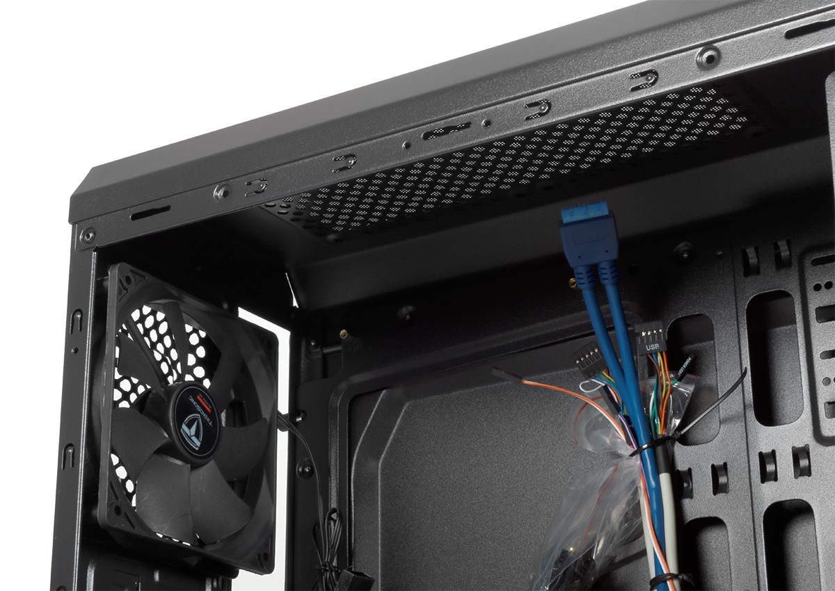 Obudowa do komputera Cyclone Rage R60TG Pure Black Tinted Glass Window, okno z hartowanego szkła