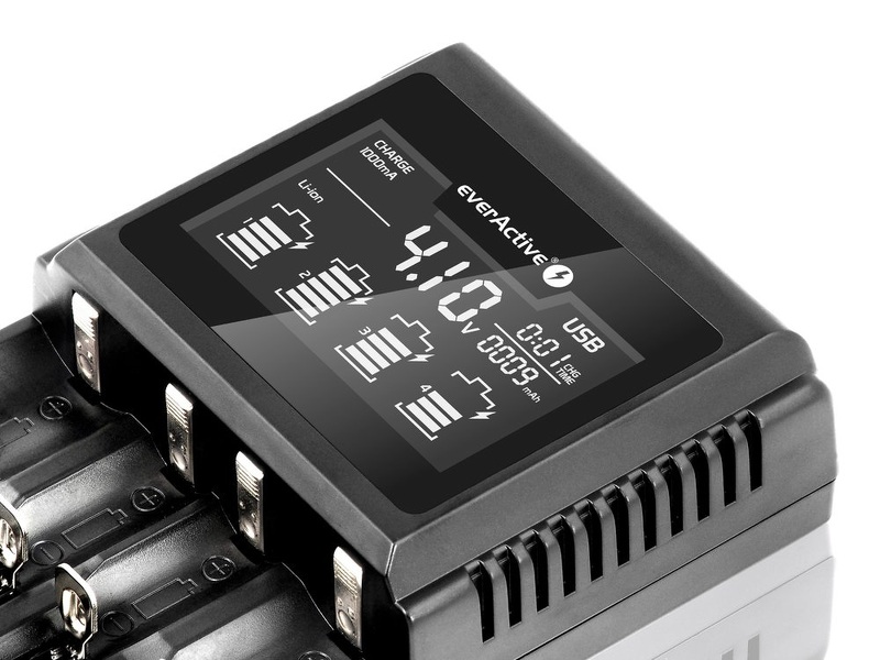 Zdjęcie produktu: Ładowarka akumulatorków cylindrycznych Li-ion oraz Ni-MH 4 niezależne kanały ładowania everActive UC4000