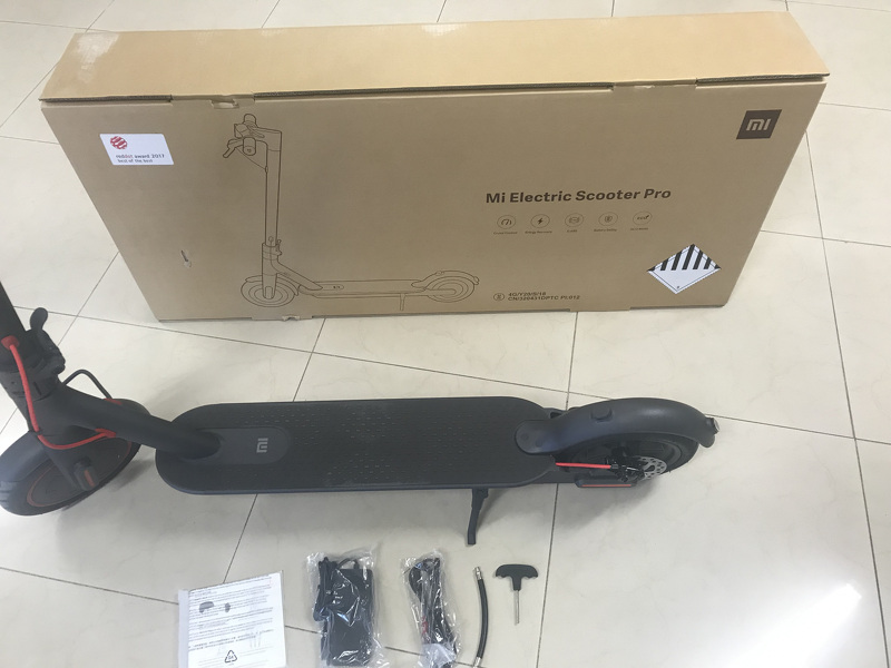 Zdjęcie produktu: Hulajnoga elektryczna Xiaomi MiJia Electric Scooter M365 PRO Black Polska Dystrybucja