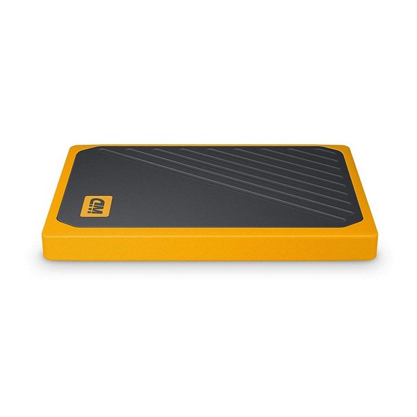 Zdjęcie produktu: Dysk przenośny WD My Passport Go SSD 1TB - żółty (WDBMCG0010BYT-WESN) Zdjęcie produktu: Dysk przenośny WD My Passport Go SSD 1TB - żółty (WDBMCG0010BYT-WESN)