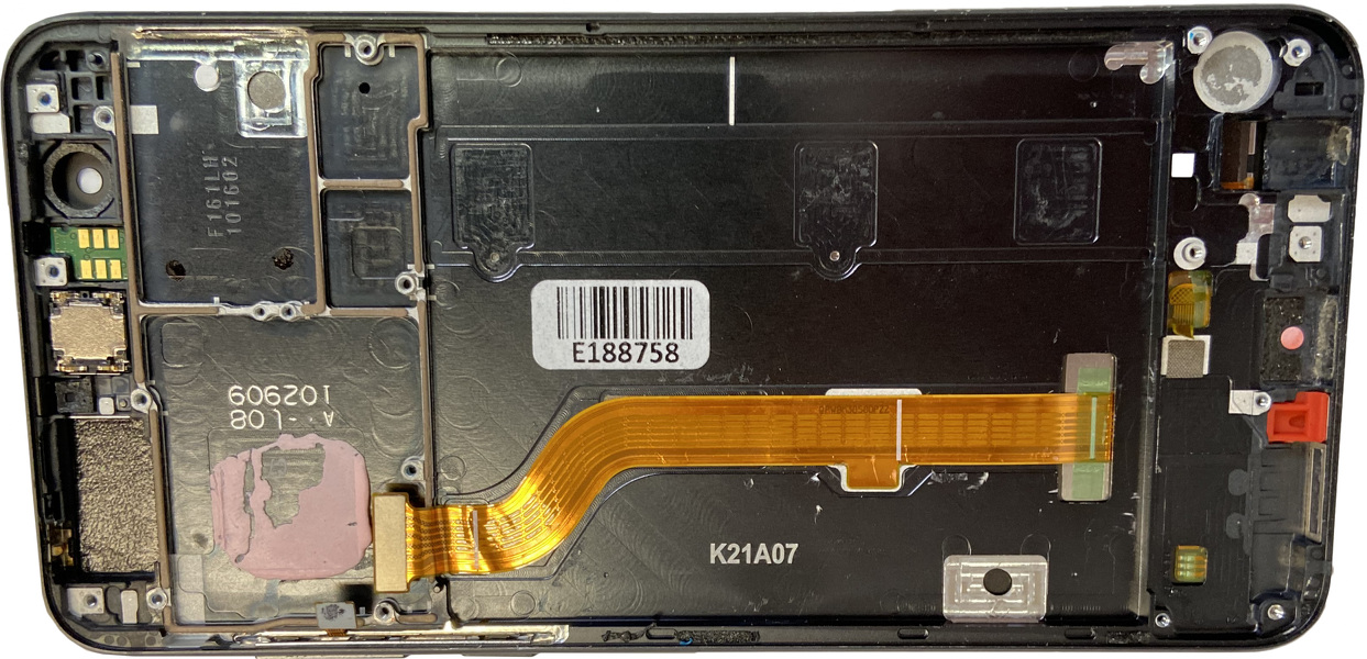 Zdjęcie produktu: część serwisowa Huawei Honor 8 Black ekran w ramce, ramka porysowana, ekran 100% ok. Zdjęcie produktu: część serwisowa Huawei Honor 8 Black ekran w ramce, ramka porysowana, ekran 100% ok.