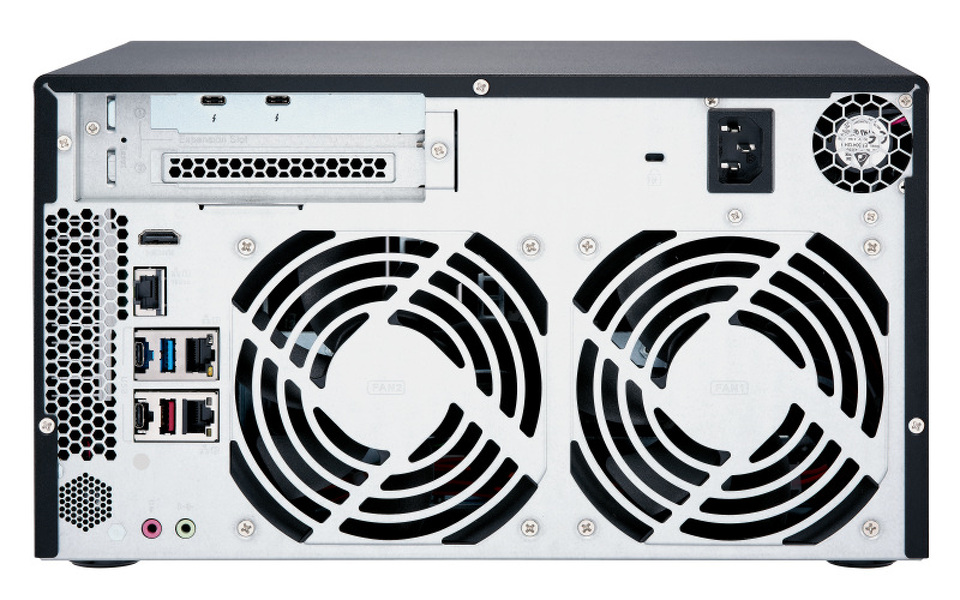 Zdjęcie produktu: Serwer plików QNAP TVS-872XT-i5-16G 8-Bay, Intel Core i5-8400T 6-core 3.3 GHz, 16 GB RAM DDR4, 1x 10 GbE, 2x GbE, 2x M.2 2280 PCIe, 5x USB 3.2, HDMI 2.0, 2 xThunderbolt 3