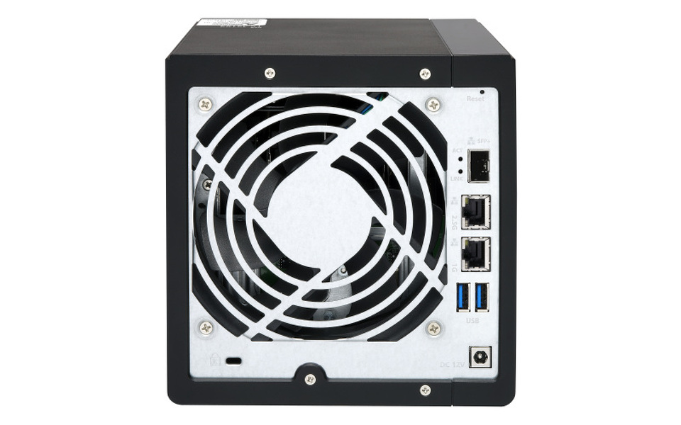 Zdjęcie produktu: Serwer plików QNAP TS-431X3-4G 4-Bay,SATA 6Gbps,Annapurna Alpine AL314, 4-core, 1.7GHz, 4GB DDR3, 1 x 10GbE, 1 x 2,5 GbE, 1 x GbE, USB 3.2x3 Zdjęcie produktu: Serwer plików QNAP TS-431X3-4G 4-Bay,SATA 6Gbps,Annapurna Alpine AL314, 4-core, 1.7GHz, 4GB DDR3, 1 x 10GbE, 1 x 2,5 GbE, 1 x GbE, USB 3.2x3