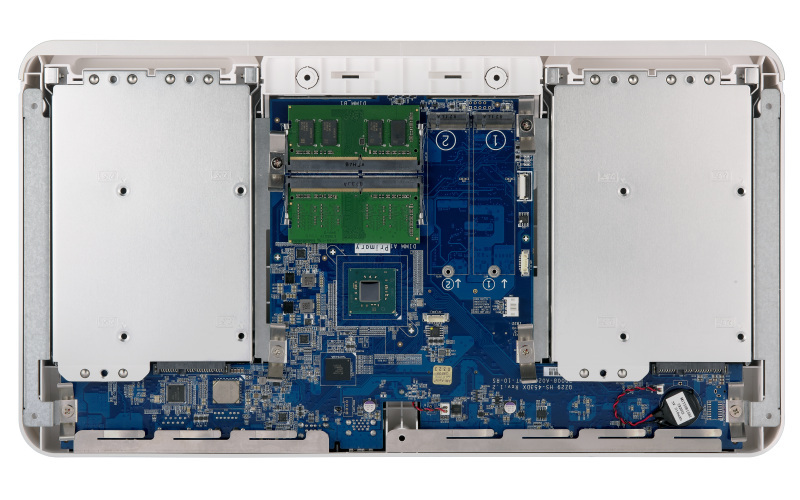 Serwer plików QNAP HS-453DX-8G