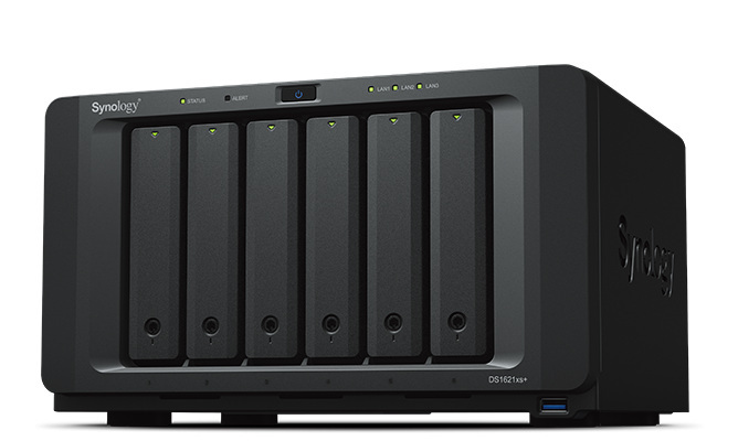 Serwer plików Synology DS1621xs+ 6-bay, SATA 6G, Intel Xeon D-1527 4-core 2.2/2.7GHz, 8 GB DDR4 ECC, 2x M.2 (NVMe), 1x 10Gbe RJ45 LAN, 2xGbE LAN, 3x USB 3.0, 2x eSATA, 1 x PCIe Gen3 x8