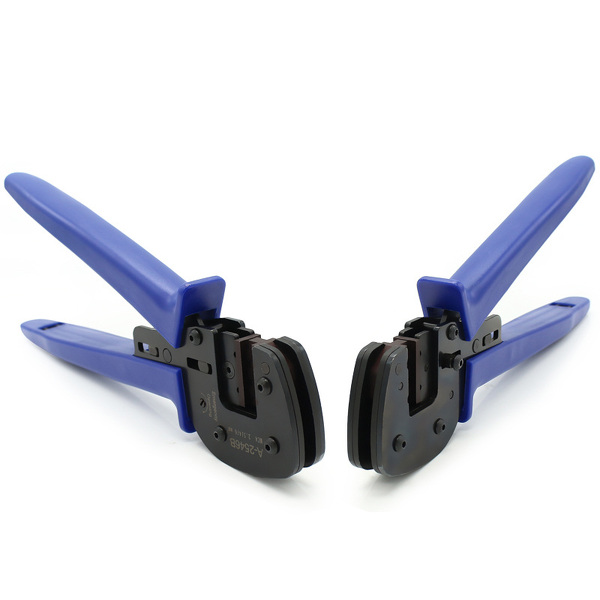 Zdjęcie produktu: Zaciskarka kabli fotowoltaicznych Leader CT002 (2.5 / 4 / 6mm2)