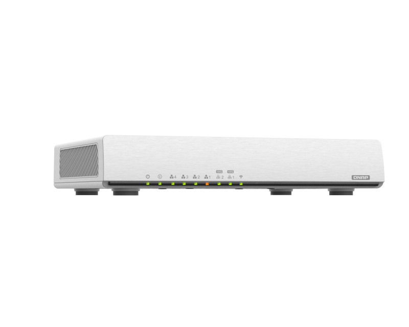 Qnap QHora-301W Router 2 x 10GbE, SD-WAN i Wi-Fi 6