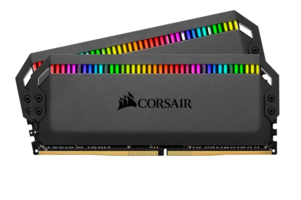 Pamięć Corsair Dominator Platinum RGB DDR4 16GB (2x8GB) 3000MHz CL15 CMT16GX4M2C3000C15