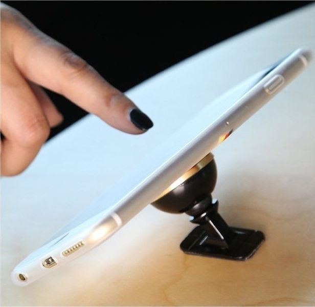 Zdjęcie produktu: Samochodowy uchwyt magnetyczny do telefonu Baseus 360-Degree przyklejany - różowy (SUGENT-NT0R)