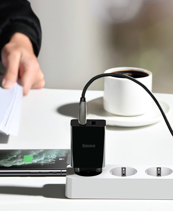Zdjęcie produktu: Ładowarka sieciowa Baseus 2x USB 2.1A 10,5W czarny (CCFS-R01)