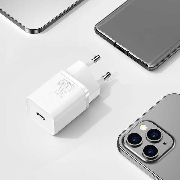 Zdjęcie produktu: Ładowarka sieciowa Baseus Super Si Quick Charger TYP-C 20W - biała (CCSUP-B02) Zdjęcie produktu: Ładowarka sieciowa Baseus Super Si Quick Charger TYP-C 20W - biała (CCSUP-B02)