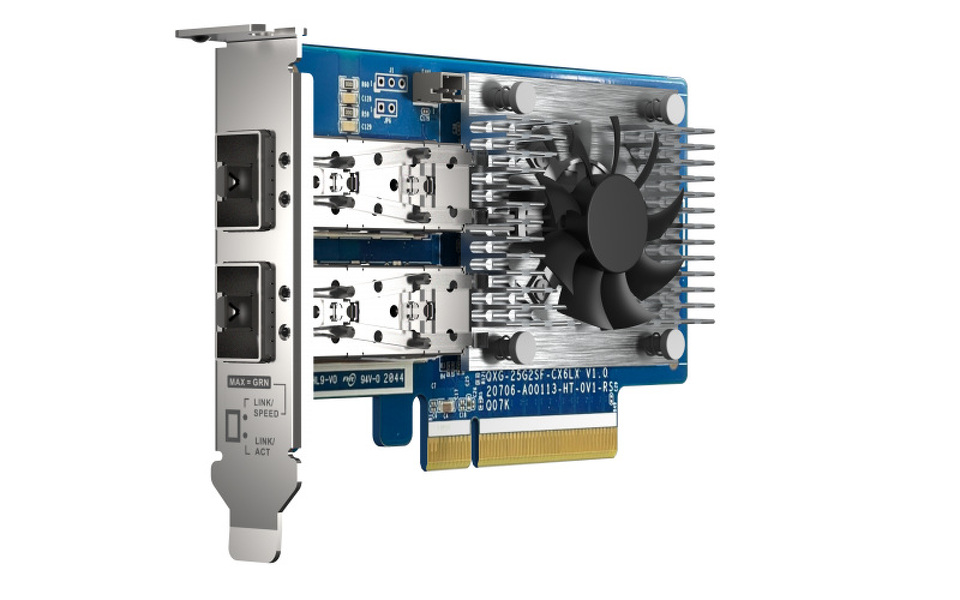 Zdjęcie produktu: Qnap QXG-25G2SF-CX6 2 x SFP28 25GbE PCIe Gen4 x8