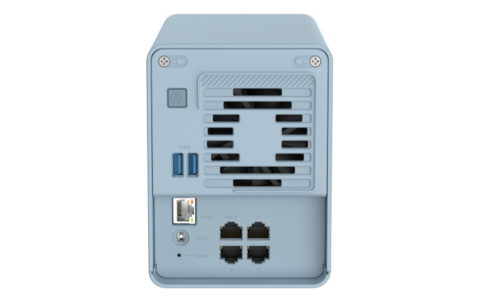 Zdjęcie produktu: Qnap Qmiroplus-201W Trójzakresowy router Wi-Fi SD-WAN AC2200, 2 bay- 2x 2,5'', Qualcomm IPQ4019, 4-rdzeniowyARM Cortex A7@716,8 MHz, 2x GbE, 512 MB DDR3, 1x USB 3.2, Bluetooth 5 Zdjęcie produktu: Qnap Qmiroplus-201W Trójzakresowy router Wi-Fi SD-WAN AC2200, 2 bay- 2x 2,5'', Qualcomm IPQ4019, 4-rdzeniowyARM Cortex A7@716,8 MHz, 2x GbE, 512 MB DDR3, 1x USB 3.2, Bluetooth 5