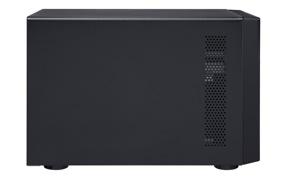 Zdjęcie produktu: Serwer plików QNAP TVS-472XT-i5-4G 4-bay, Intel Core 5-8400T 6-core, 4 GB DDR4, 1 x 10GBASE-T , 2x M.2 2280, 5x USB 3.2, HDMI 2.0, 2x Thunderbolt Zdjęcie produktu: Serwer plików QNAP TVS-472XT-i5-4G 4-bay, Intel Core 5-8400T 6-core, 4 GB DDR4, 1 x 10GBASE-T , 2x M.2 2280, 5x USB 3.2, HDMI 2.0, 2x Thunderbolt