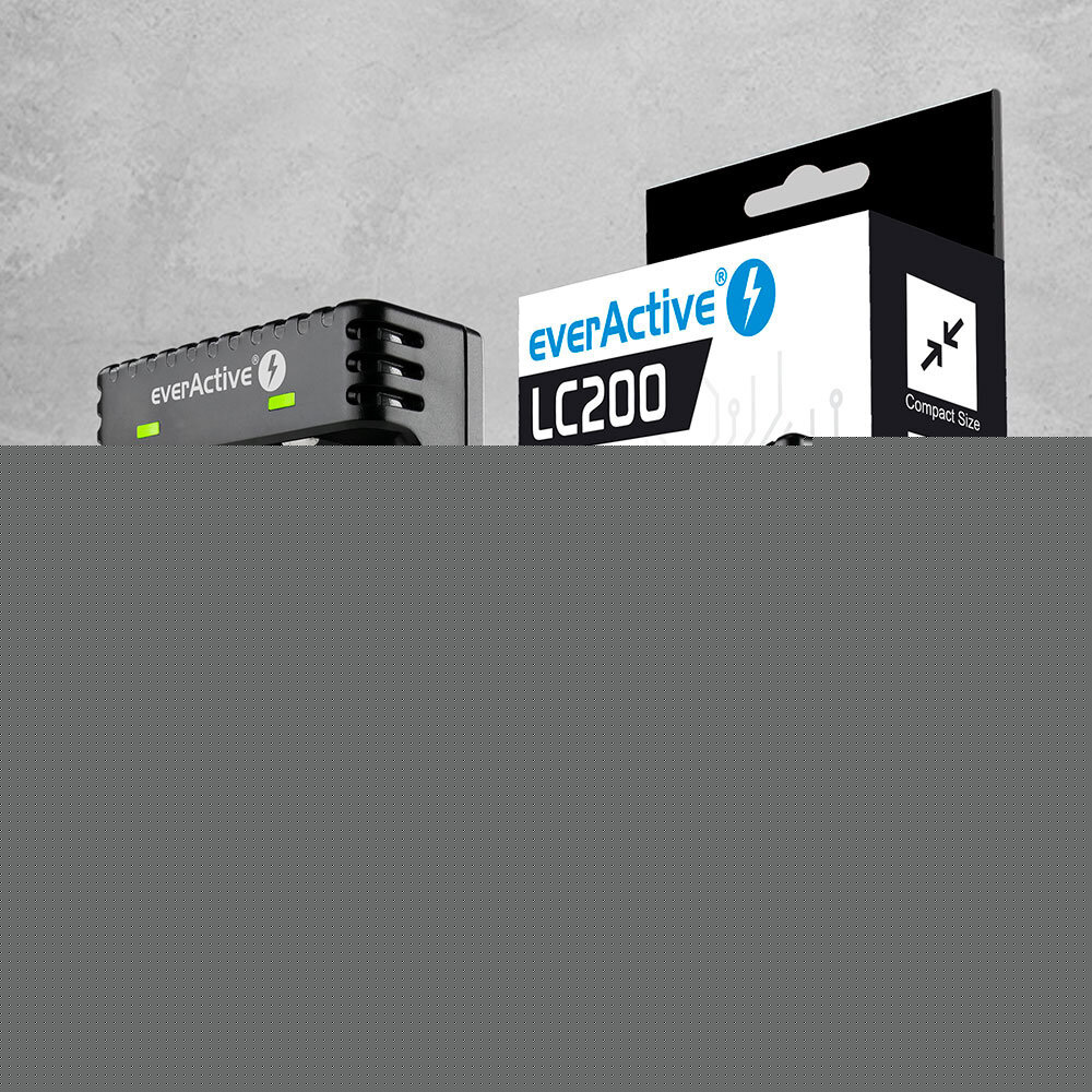 Ładowarka akumulatorków cylindrycznych Li-ion 2 niezależne kanały ładowania everActive LC-200 Ładowarka akumulatorków cylindrycznych Li-ion 2 niezależne kanały ładowania everActive LC-200