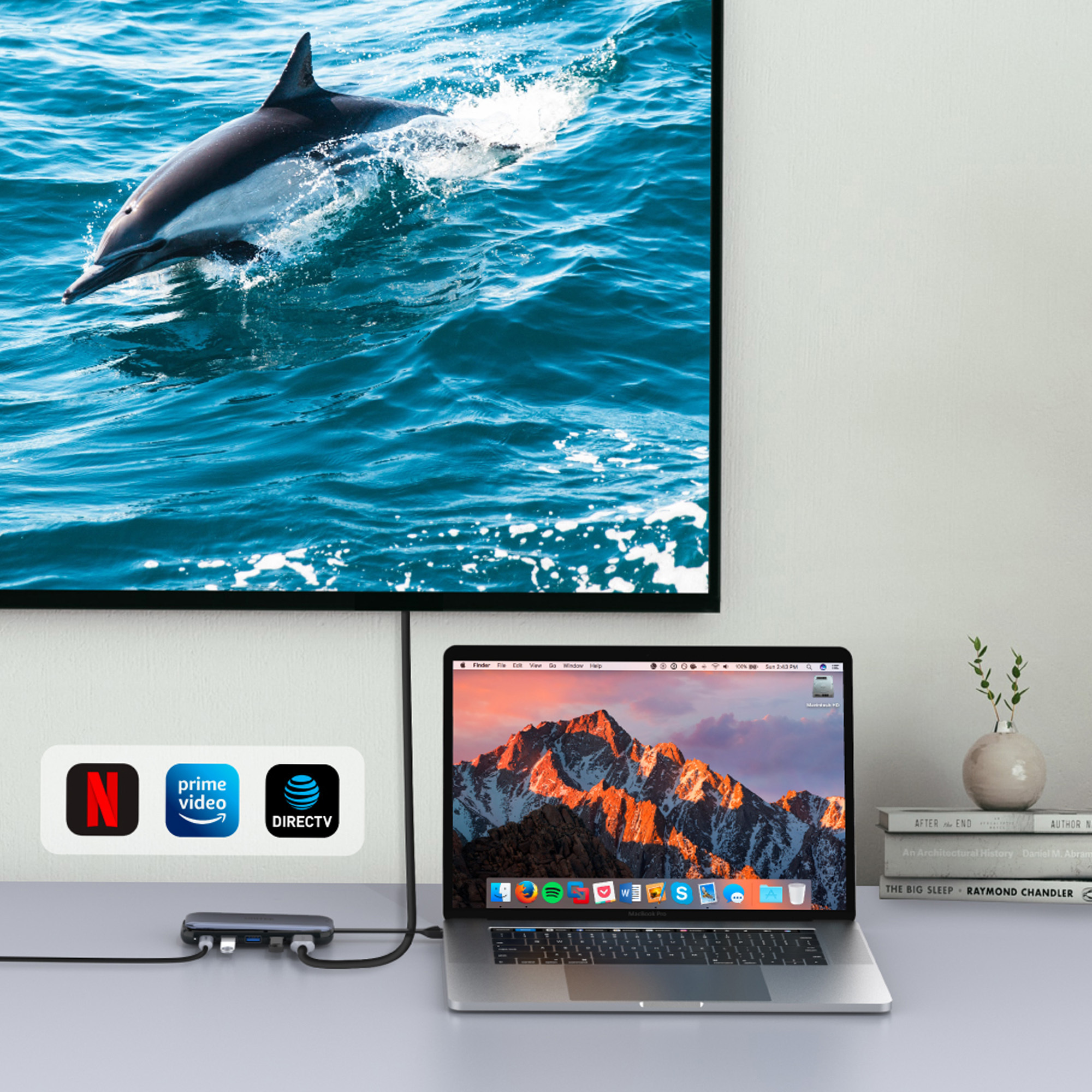 Obudowa zewnętrzna na dysk SSD M.2 (PCIe/NVMe) Unitek USB 3.1 Gen2 Typ-C + 2 x USB 3.1, USB TYP-C i PD, HDMI (D1046A)