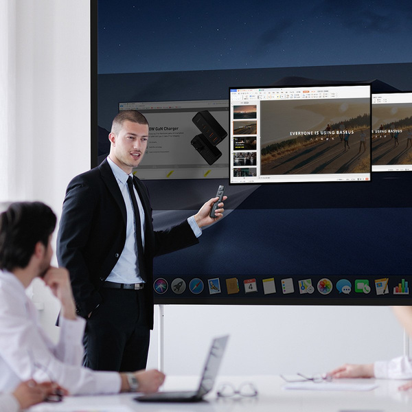 Zdjęcie produktu: Wielofunkcyjny pilot Baseus Orange Dot do prezentacji, ze wskaźnikiem laserowym, akumulatorowy - szary (WKCD000013)