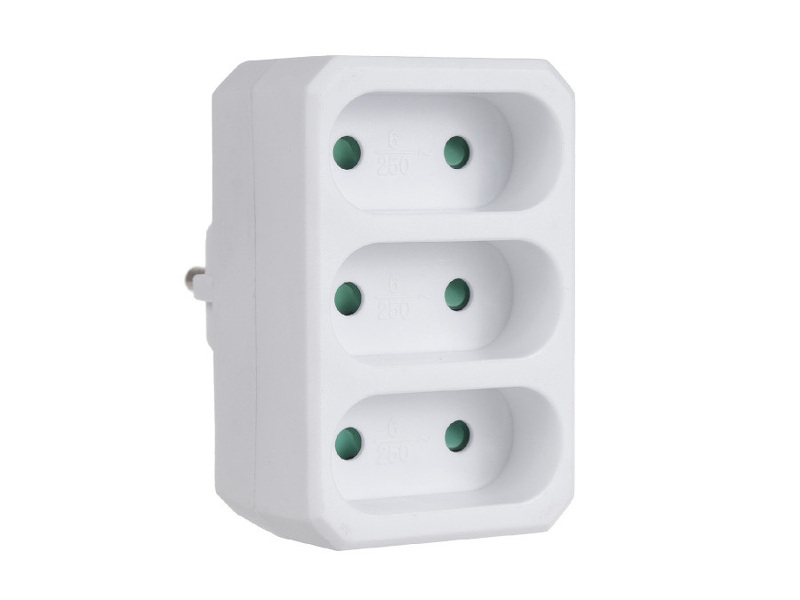 Zdjęcie produktu: Gniazdko prądowe Maclean, Potrójne płaskie, Wtyk uniwersalny, 16A, max. 3680W, MCE212