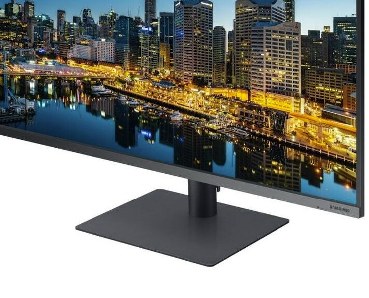 Zdjęcie produktu: Monitor Samsung LF32TU870VRXEN 31,5" 4K UHD VA 5ms TB 3.0 Zdjęcie produktu: Monitor Samsung LF32TU870VRXEN 31,5" 4K UHD VA 5ms TB 3.0