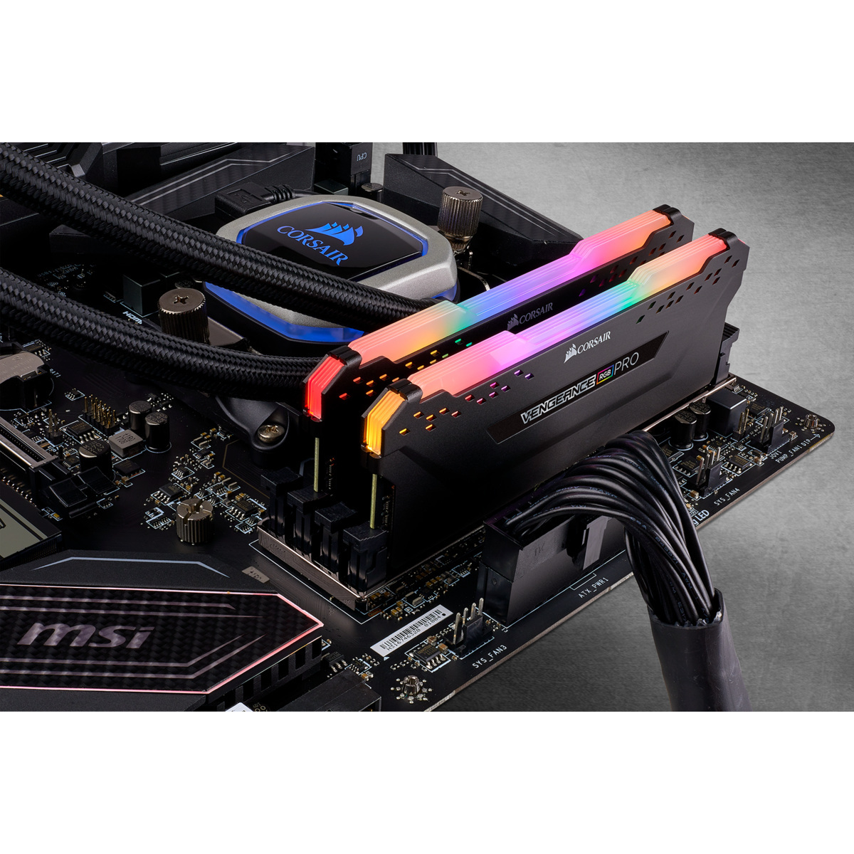 Pamięć Corsair Vengeance RGB PRO LED DDR4 32GB (2x16GB) 3200MHz CL16 Black CMW32GX4M2E3200C16 Pamięć Corsair Vengeance RGB PRO LED DDR4 32GB (2x16GB) 3200MHz CL16 Black CMW32GX4M2E3200C16