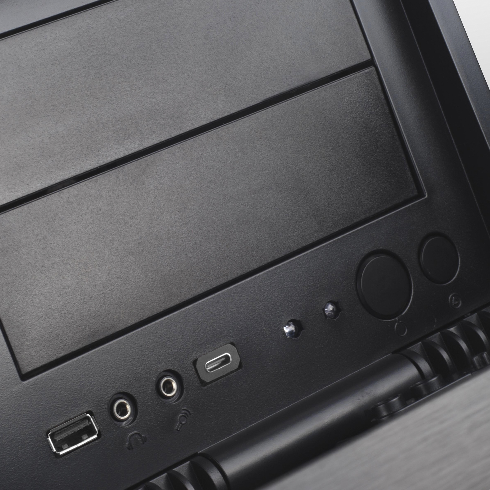 Obudowa SilverStone Grandia GD07B-C Desktop Black USB-C Obudowa SilverStone Grandia GD07B-C Desktop Black USB-C