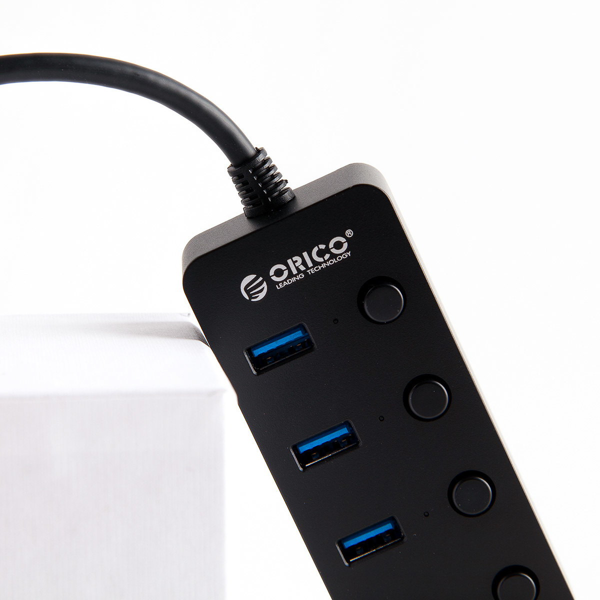 Hub 4x USB 3.1 ORICO USB-A z wyłącznikami - czarny (W9PH4-U3-V1-BK-BP) Hub 4x USB 3.1 ORICO USB-A z wyłącznikami - czarny (W9PH4-U3-V1-BK-BP)