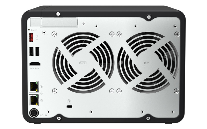 Serwer plików QNAP TS-664-4G 6-bay, rozbudowany do 8G, Celeron N5105/N5095 4-core 2.9 GHz, 8G RAM DDR4, 2x 2,5 GbE LAN, 2xUSB 2.0, 2xUSB 3.2, 1xHDMI, 2x M.2 2280 NVMe
