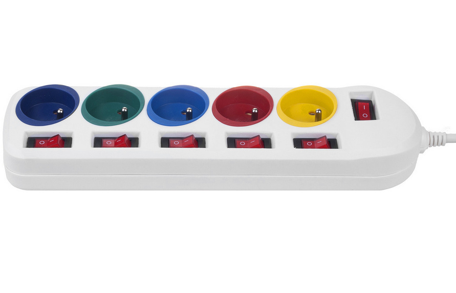 Maclean, przedłużacz 5 gniazd MCE204 M/W