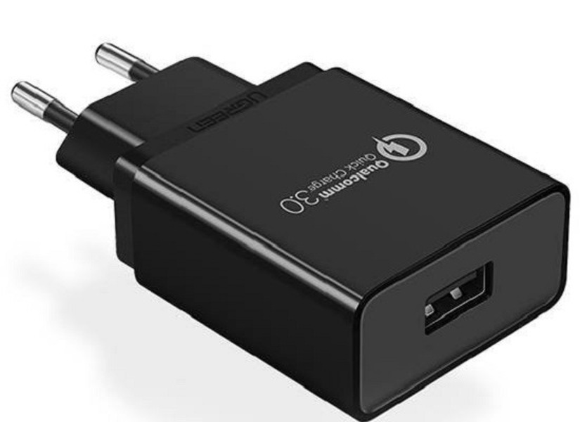 Zdjęcie produktu: Ładowarka sieciowa Ugreen CD122, 18W, QC 3.0, USB - czarna (70273)