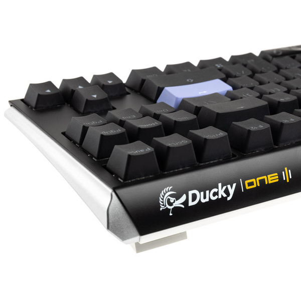 Zdjęcie produktu: Klawiatura gamingowa Ducky ONE 3 Classic TKL MX-Blue RGB LED US czarno-biała, mechaniczna