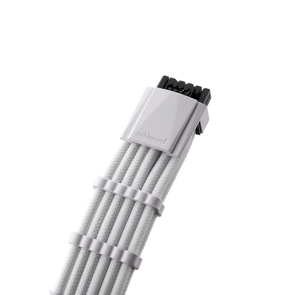 Zdjęcie produktu: Kabel CableMod C-Series Pro ModMesh 12VHPWR z 3x PCI-e 8-pin dla Corsair biały 60cm Zdjęcie produktu: Kabel CableMod C-Series Pro ModMesh 12VHPWR z 3x PCI-e 8-pin dla Corsair biały 60cm