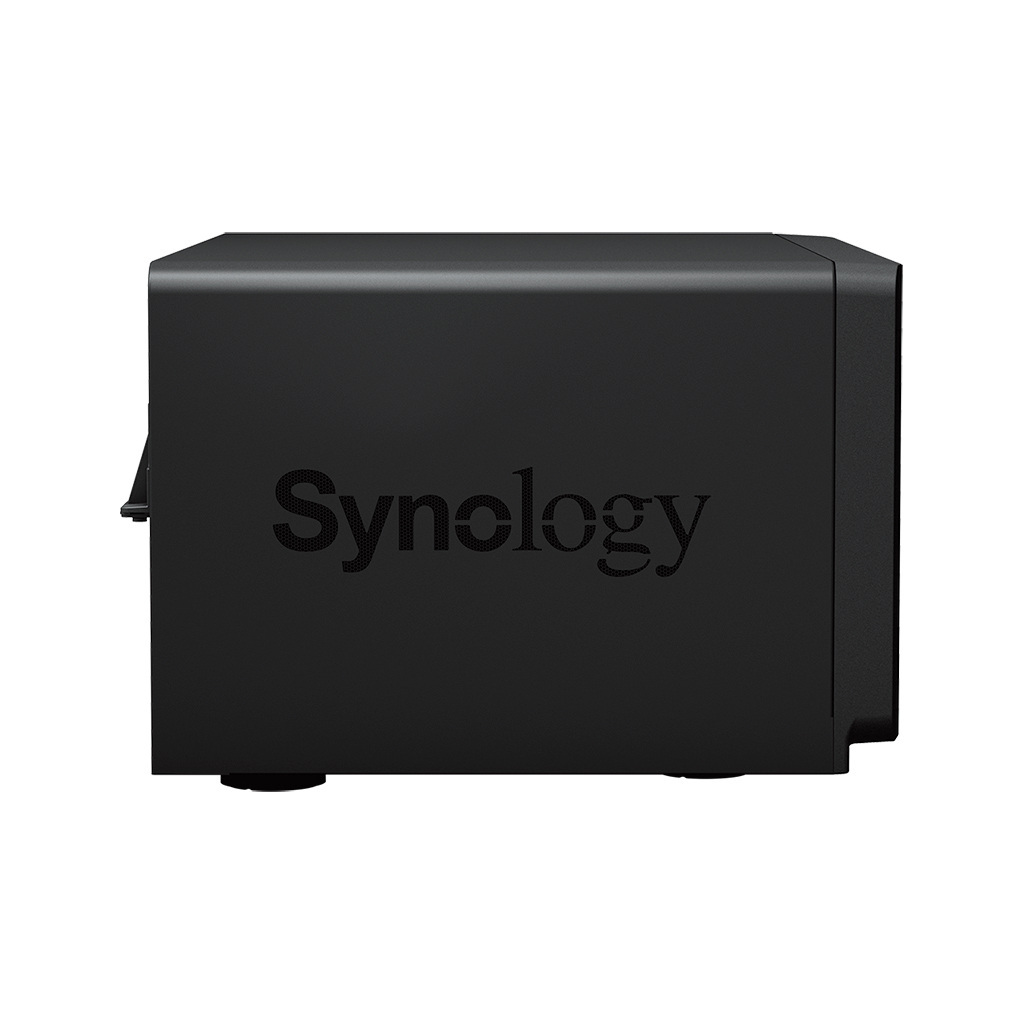 Synology DS1823xs+ 8-bay, AMD V1780B 8GB