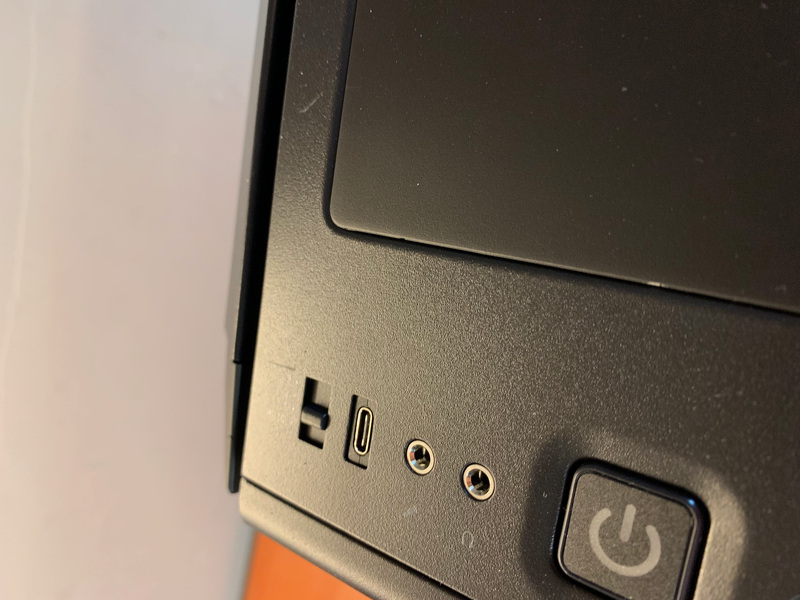 Zdjęcie produktu: Obudowa do komputera be quiet! Silent Base 802 Czarna z oknem (BGW39) egz. powystawowy