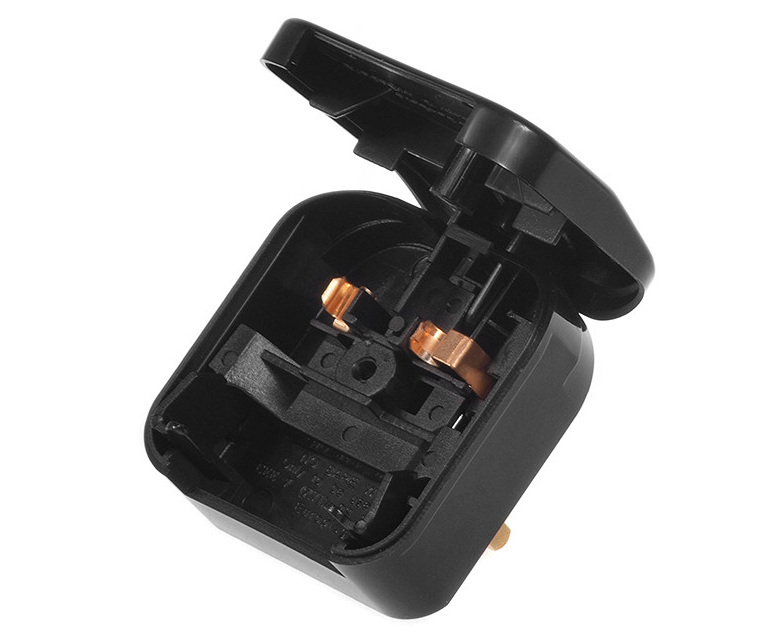 Adapter gniazdo EU Maclean Na wtyk UK MCE71 Adapter gniazdo EU Maclean Na wtyk UK MCE71