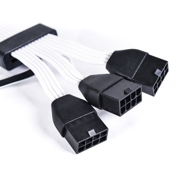 Zdjęcie produktu: Lian Li Strimer Plus 12VHPWR 16-pin v2 ARGB 335mm 8-led (3x 8-pin) przedłużacz kabla do zasilania karty graficznej PCIe 5.0 Zdjęcie produktu: Lian Li Strimer Plus 12VHPWR 16-pin v2 ARGB 335mm 8-led (3x 8-pin) przedłużacz kabla do zasilania karty graficznej PCIe 5.0