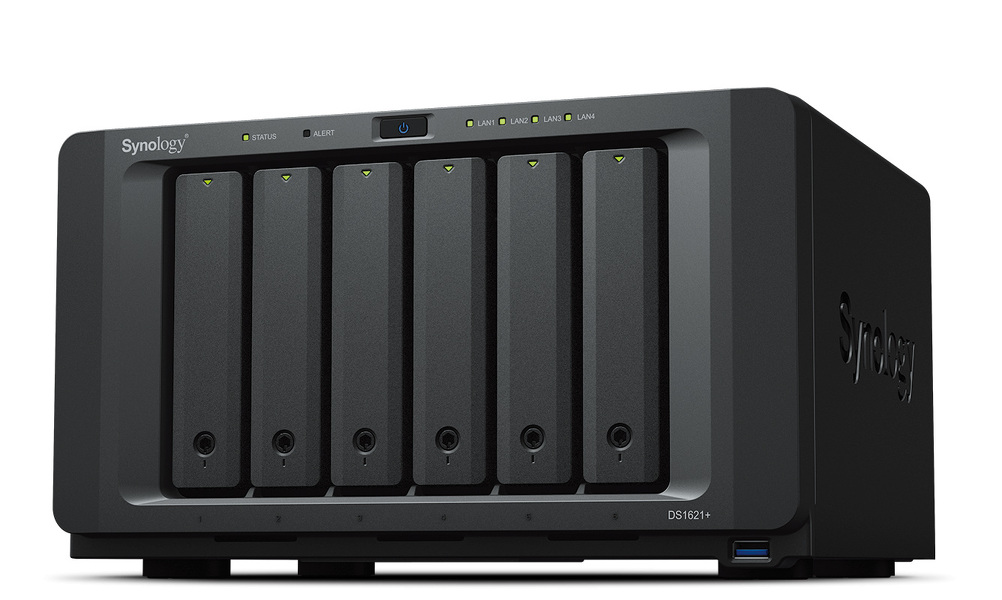 Zdjęcie produktu: Serwer plików Synology DS1621+ 6-bay, SATA 6G, AMD Ryzen V1500B 4-rdzeniowy 2.2GHz, 32G RAM(ZAM) ECC, 2x NVMe, 4xGbE LAN, 3x USB 3.0, 2x eSATA, 1x PCIe Gen3 x8 (łącze x4)