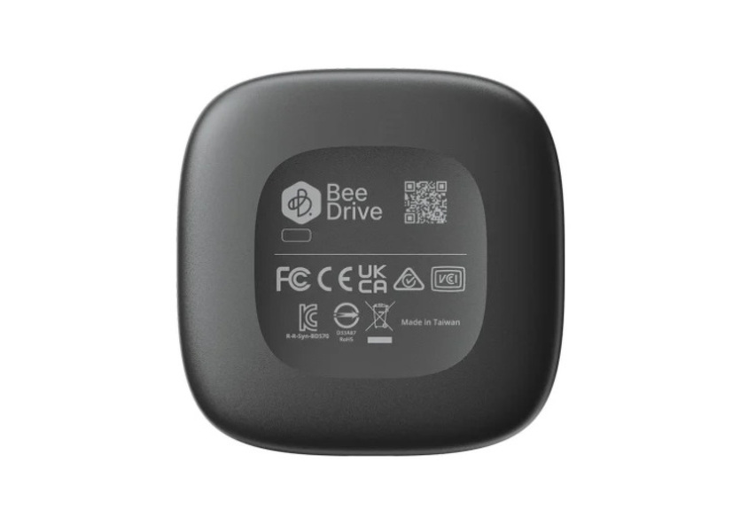 Zdjęcie produktu: Synology BeeDrive 4TB SSD USB 3.2 Gen2 Typ C Zdjęcie produktu: Synology BeeDrive 4TB SSD USB 3.2 Gen2 Typ C