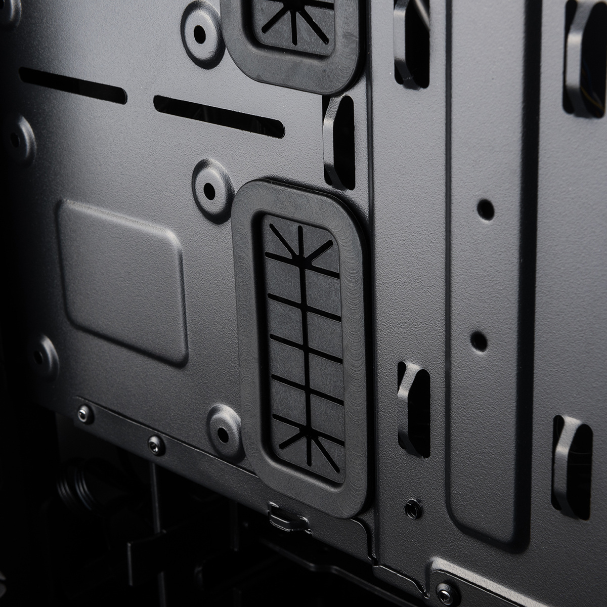 Obudowa komputerowa Modecom Oberon Pro Silent Biała Obudowa komputerowa Modecom Oberon Pro Silent Biała