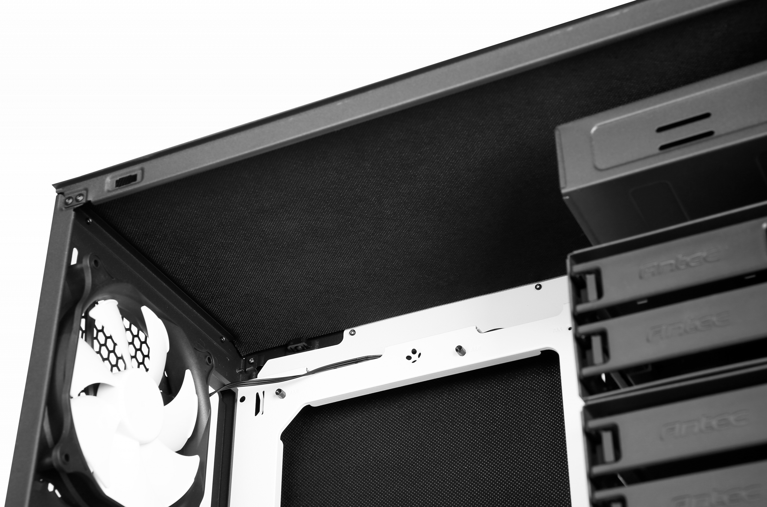 Obudowa do komputera Antec Performance P101S Silent Black, wyciszona Obudowa do komputera Antec Performance P101S Silent Black, wyciszona