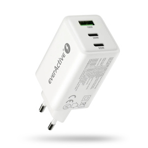 Miniatura produktu: Ładowarka sieciowa everActive GaN SC-655Q z gniazdem USB oraz 2x USB-C PD PPS QC4+ 65W