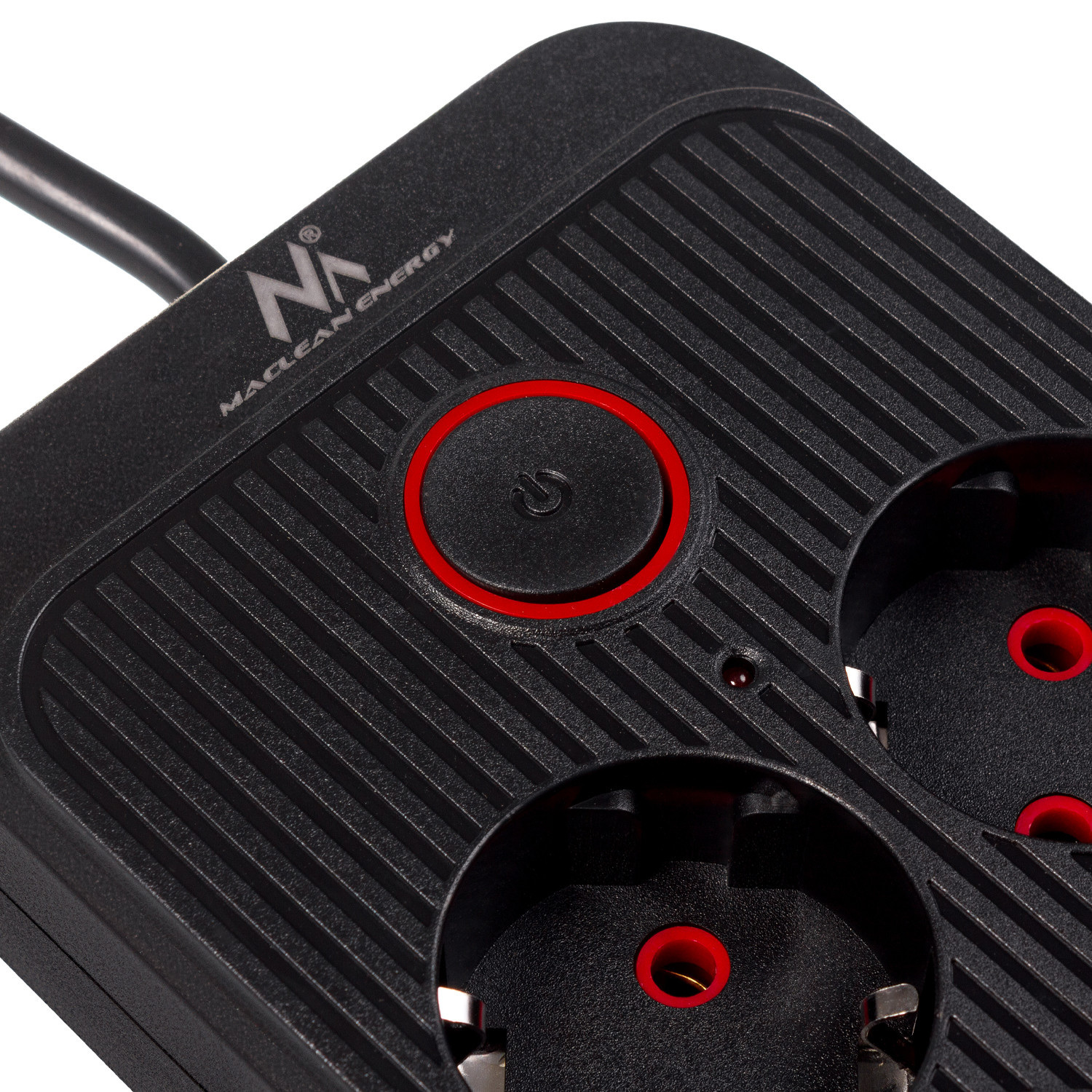 Listwa zasilająca Maclean 6 gniazd+4xUSB+1xUSB-C 1.5 czarna