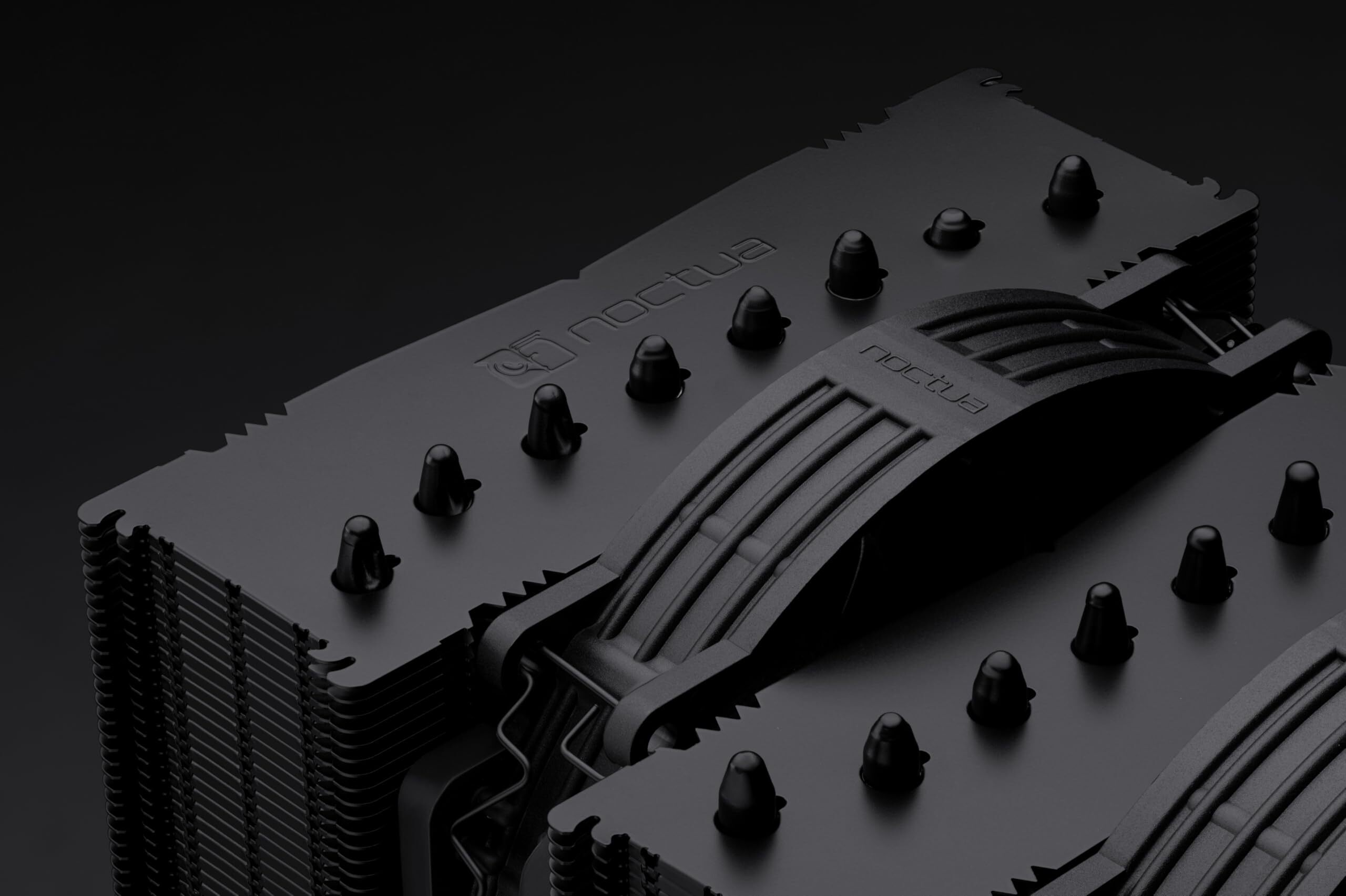 Noctua NF-A14x25r G2 PWM chromax.black Rounded Sterrox 140mm