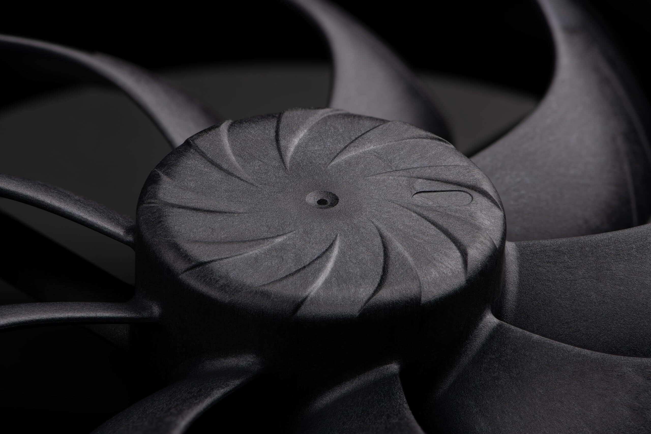 Noctua NF-A14x25r G2 PWM chromax.black Rounded Sterrox 140mm