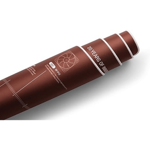 Zdjęcie produktu: Mata jubileuszowa Noctua NP-DM3 90x40cm, podkładka na biurko Zdjęcie produktu: Mata jubileuszowa Noctua NP-DM3 90x40cm, podkładka na biurko