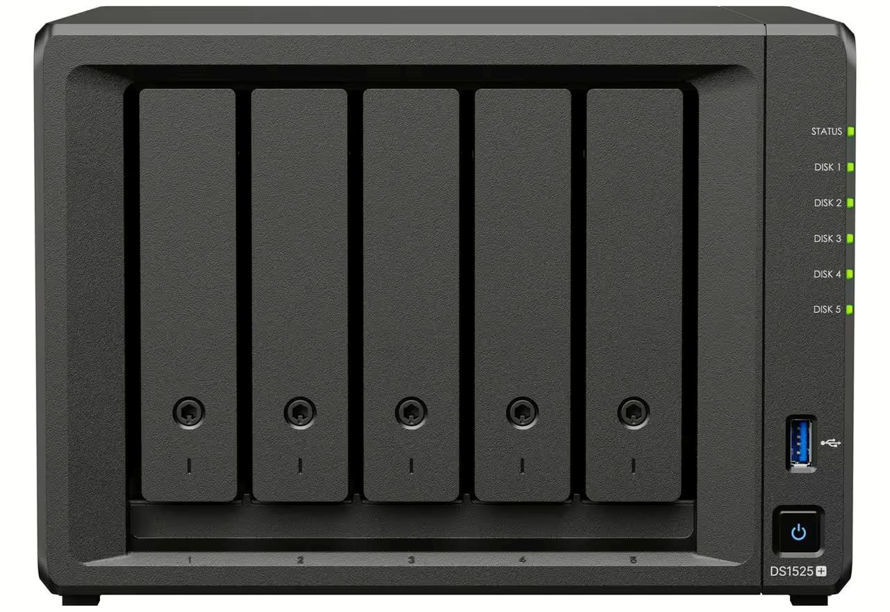 Serwer plików Synology DS1525+ 5-bay, AMD Ryzen V1500B 16GB M.2 2,5GbE USB Serwer plików Synology DS1525+ 5-bay, AMD Ryzen V1500B 16GB M.2 2,5GbE USB