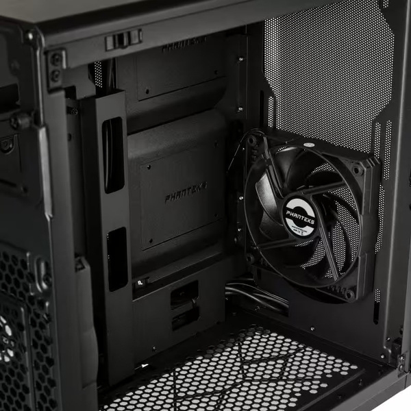 Zdjęcie produktu: Phanteks Eclipse P200A ITX Czarna (PH-EC200AC_BK01) egzemplarz po zwrocie Zdjęcie produktu: Phanteks Eclipse P200A ITX Czarna (PH-EC200AC_BK01) egzemplarz po zwrocie